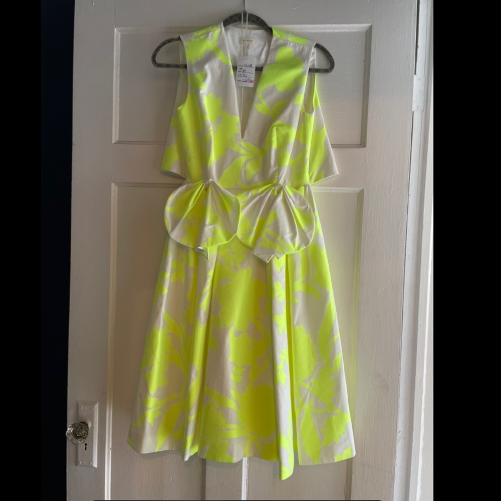 Delpozo Neon Lime White Floral Print Vneck Cocktail Dress